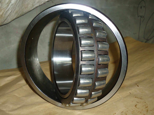 Easy-maintainable bearing 6305 TN C4 for idler